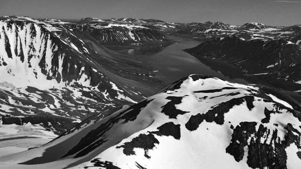 «Задницами защищайте». Как «Гринпис»* высадился на ядерный полигон на Новой Земле