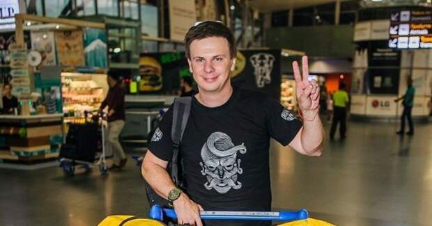 Дмитрий Комаров