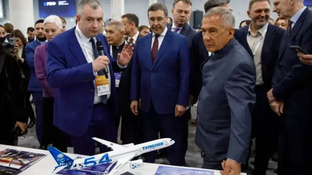 В России ведутся работы по созданию лайнера Ту-454