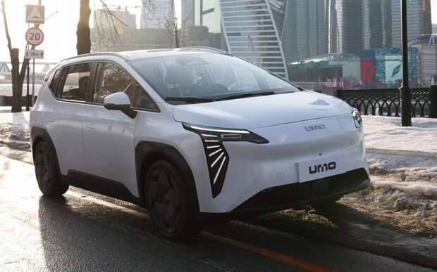 Стало известно, как будет развиваться модельный ряд российского бренда UMO