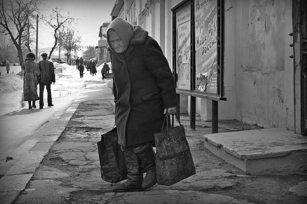 Провинция. Бедность - норма жизни. Замечательное фото Александра Мизурова