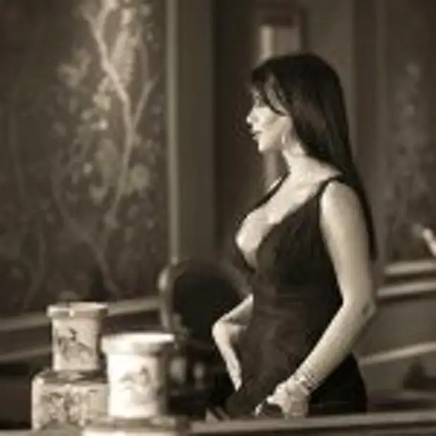 Девушка недели – Даниэлла Семаан, ливанская модель и жена полузащитника «Монако» Сеска Фабрегаса