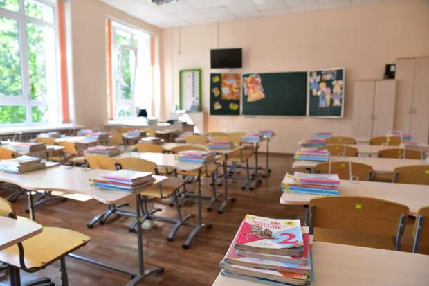 Директоров школ из Запорожья и Херсона будут учить русским стандартам образования в Крыму