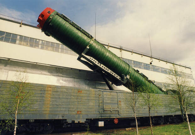 Россия воссоздает боевые железнодорожные ракетные комплексы