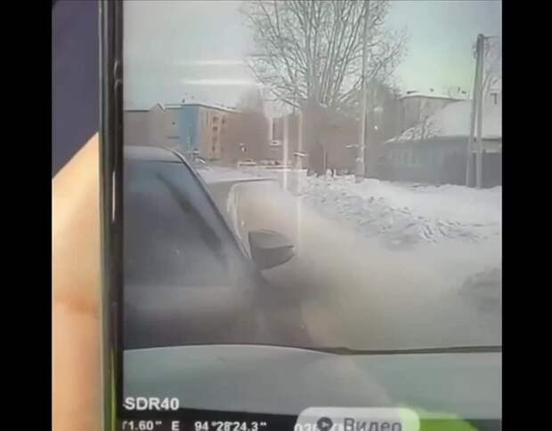 ⚡️6-летний ребёнок угнал у отца машину и устроил ДТП, — ГАИ.      В тувинском...