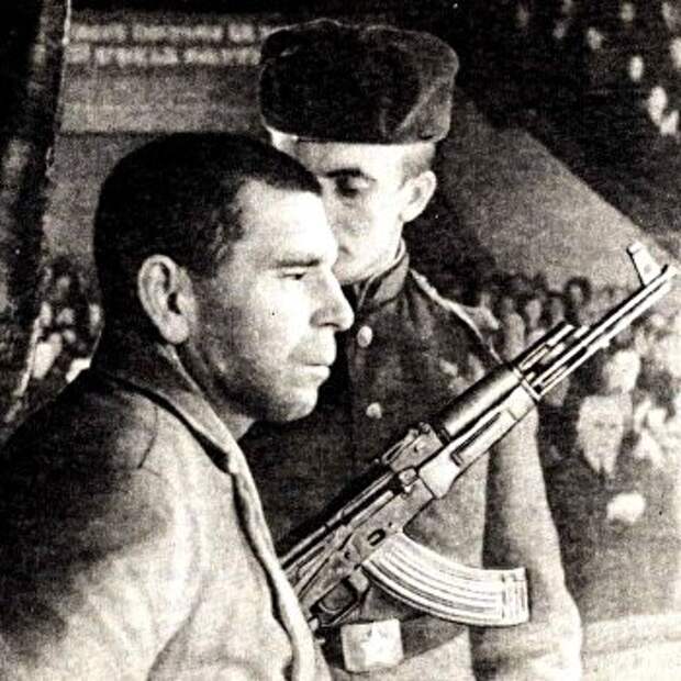 «Я жил как заяц». Как палач молодогвардейцев получил медаль «За отвагу» 