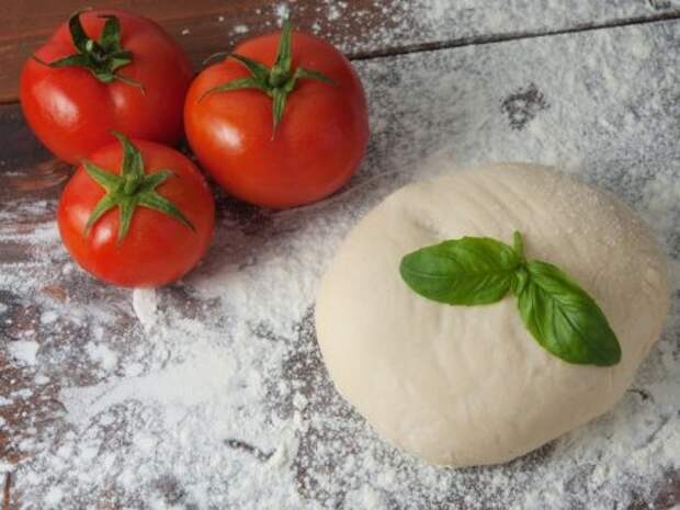 Итальянское тонкое тесто для вкусной пиццы
