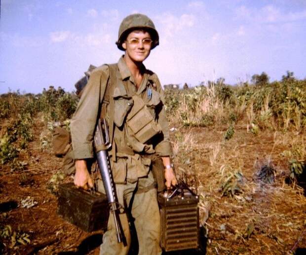 Фраги,деньги и пиковый туз: 10 безумных фактов о Вьетнамской войне