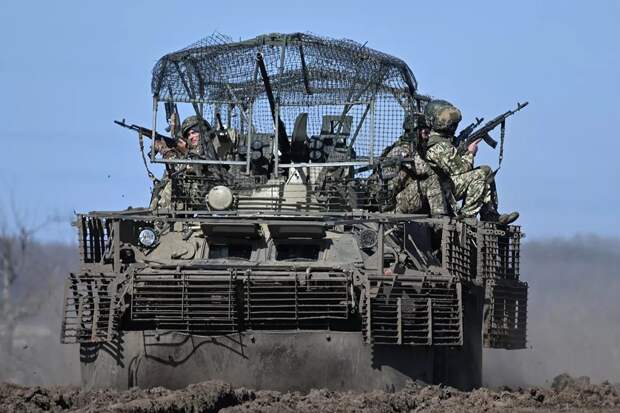 РСЗО "Град" уничтожила продуктовый складу ВСУ у Харькова