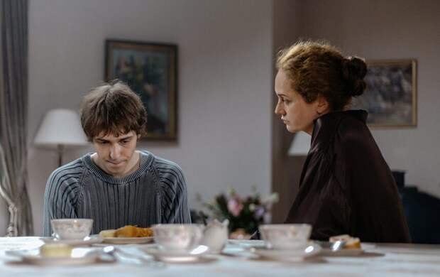 Актёры сериала "Дети перемен" поделились своим взглядом на лихое время, братство и будущее