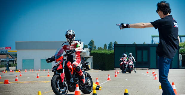 Компания Ducati открывает собственную мотошколу DRE в Италии