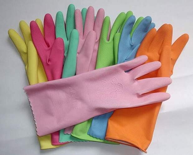 Покупать первые попавшиеся перчатки - неправильно. / Фото: opspot.ru