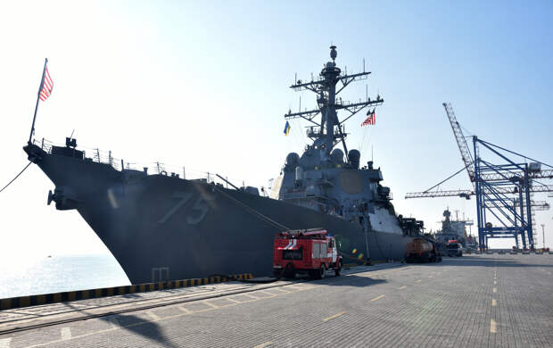Украинско-американские военные учения Sea Breeze-2015 в Черном море Украинско-американские военные учения Sea Breeze-2015 в Черном море