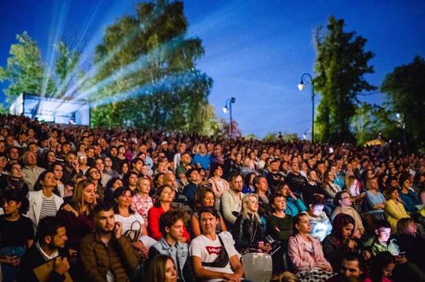 В программу «Короче»-2019 вошли фильмы с Константином Хабенским, Михаилом Пореченковым и Алексеем Серебряковым