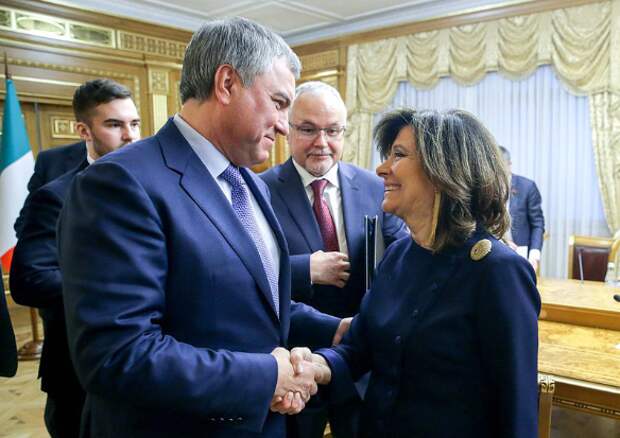 Мария Элизабетта Альберти Казеллати и Вячеслав Володин. Фото:duma.gov.ru