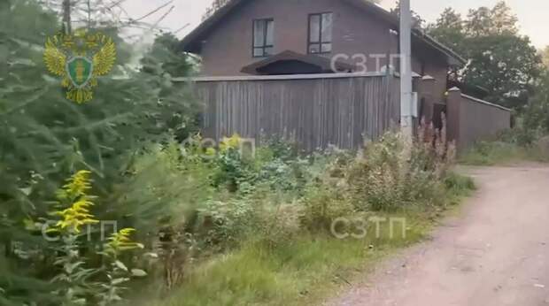 Суд Ленобласти национализировал имущество экс‑таможенника на 50 млн рублей