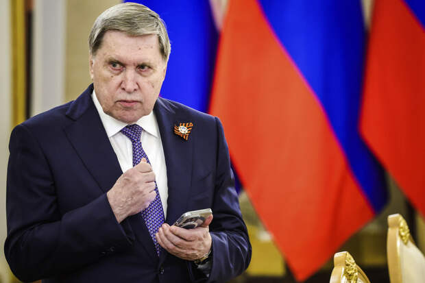 Ушаков: Путин и Си Цзиньпин договорились развивать связи в области энергетики