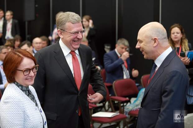 Росстат заподозрили во вранье: как можно строить политику страны на его данных и зачем чиновники врут друг другу?