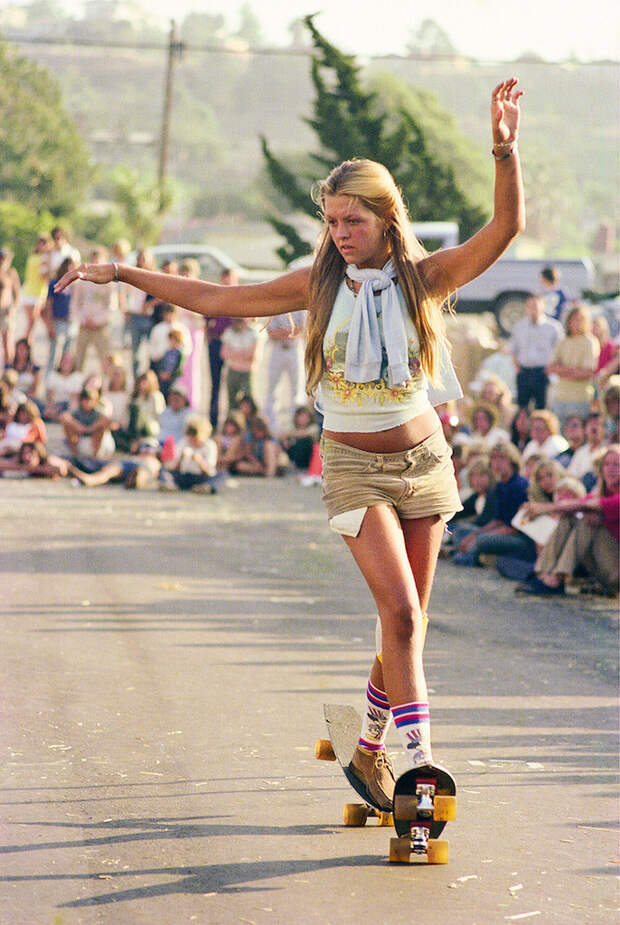 rediscovered-photos-of-the-70s-hollywood-skate-scene-body-image-1439398990