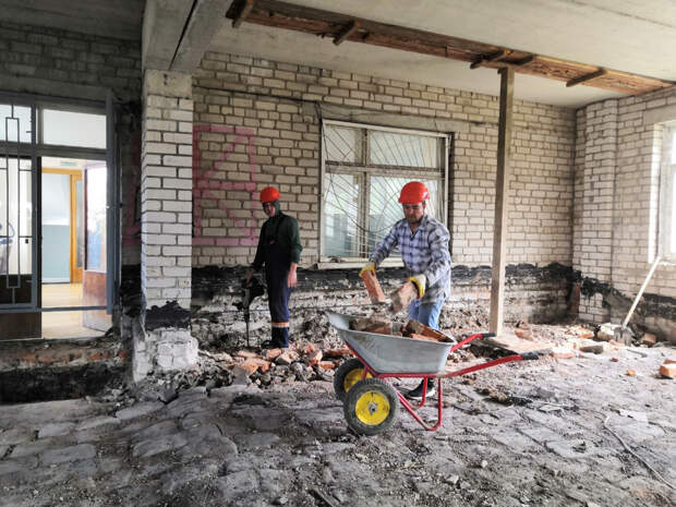 рабочие