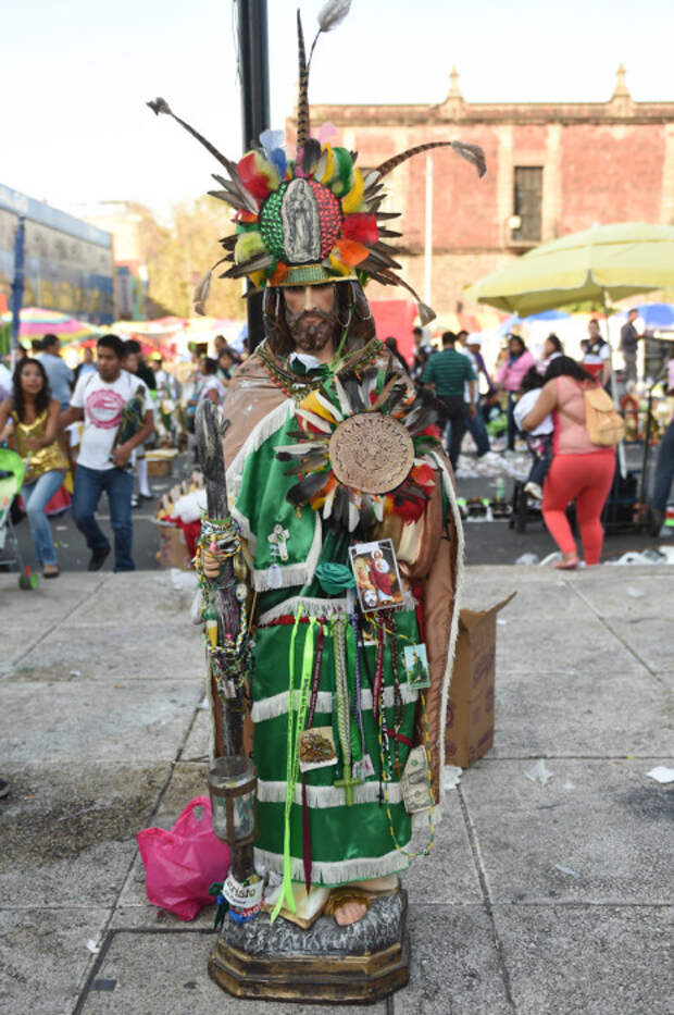 Мексиканская статуя Святого Иуды Фаддея. | Фото: camara.cc.