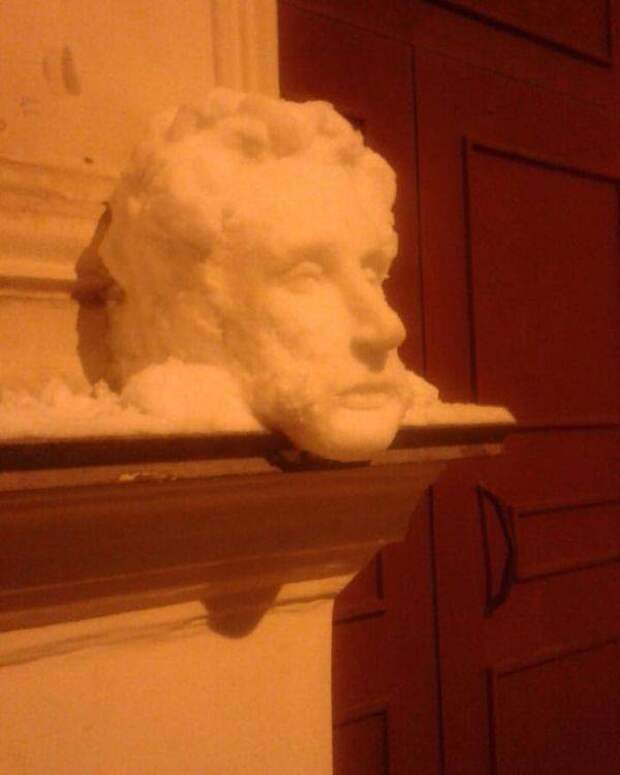 снеговики взрослые поделки из снега
