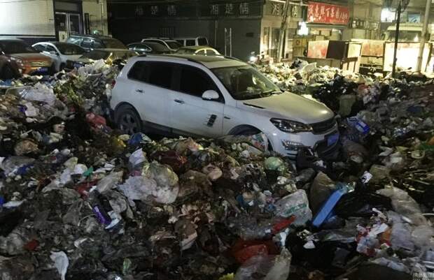 Почему лучше не преграждать путь мусоровозам китай, мусор, мусоровоз, парковка