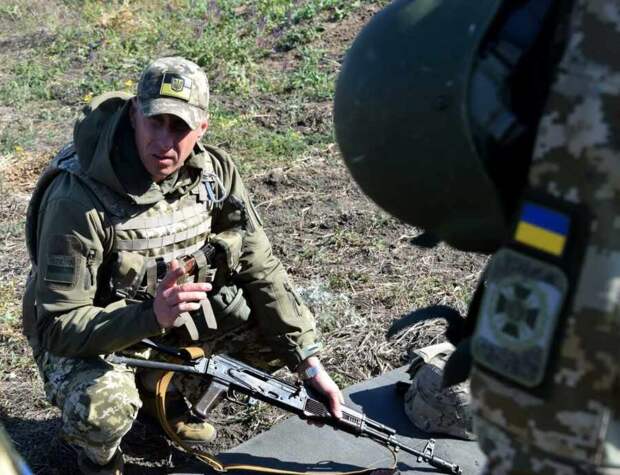НМ ДНР: украинские боевики продолжают нарушать перемирие и терроризируют местное население
