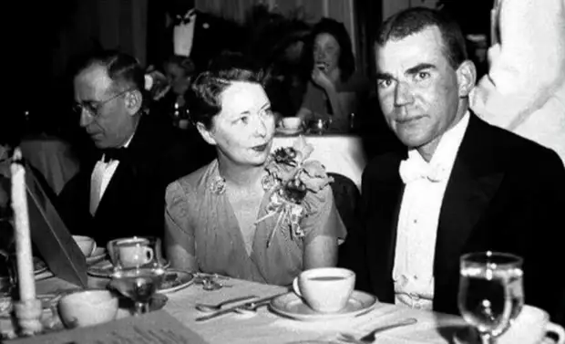 ���������� �������� �������� ����� (Berrien Kinnard Upshaw), ������� ���� �������