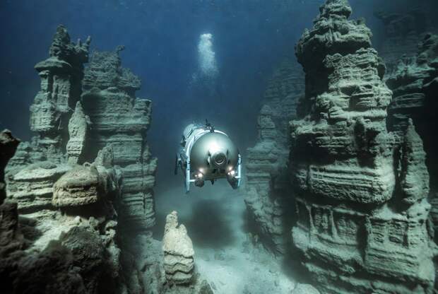 Уникальные известняковые башни Атлантики запечатлены на фото