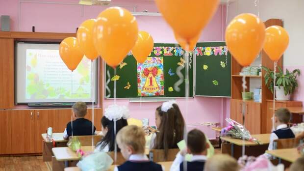 В России предложили продлить учебный год в школах на две недели