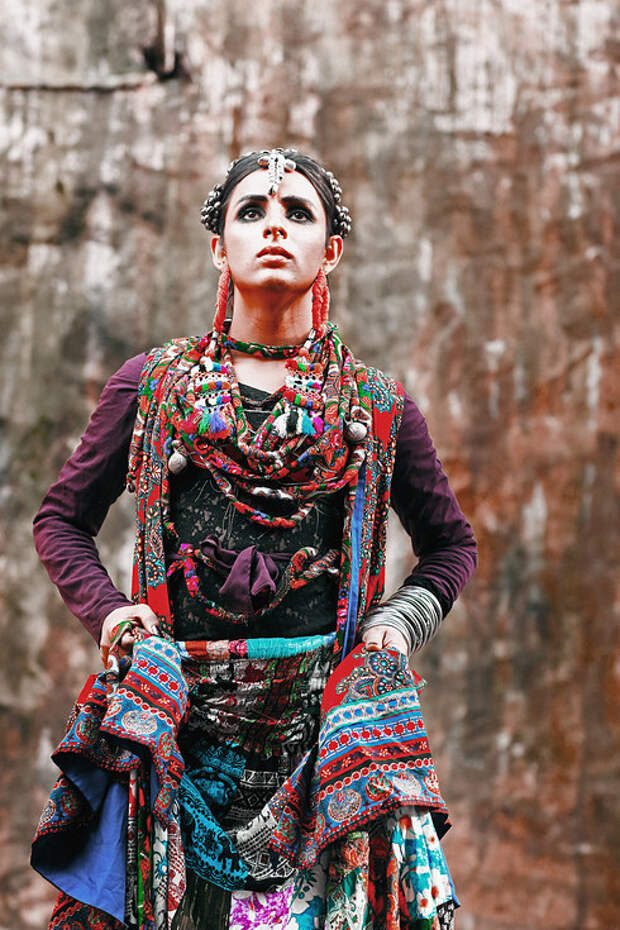 Гламурная фотосессия первой транс-модели в Пакистане