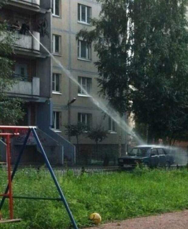 Автомойка - вчерашний день житейская хитрость, изобретатель, лайфхак, прикол, рукожоп, смекалка, юмор