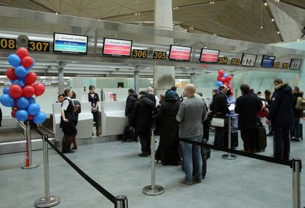 В Пулково задерживаются почти 30 рейсов утром в субботу