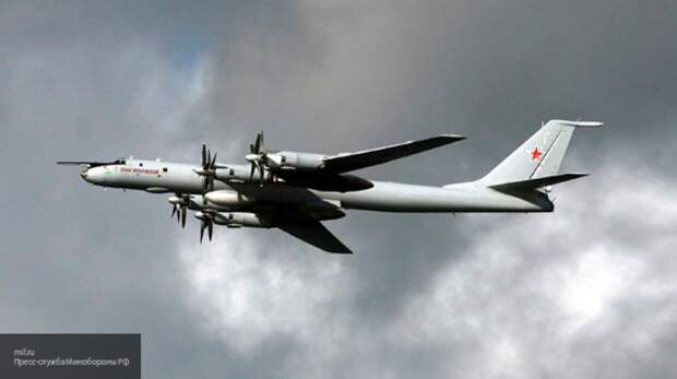 Российские Ту-142 выполнили полеты над северными нейтральными водами