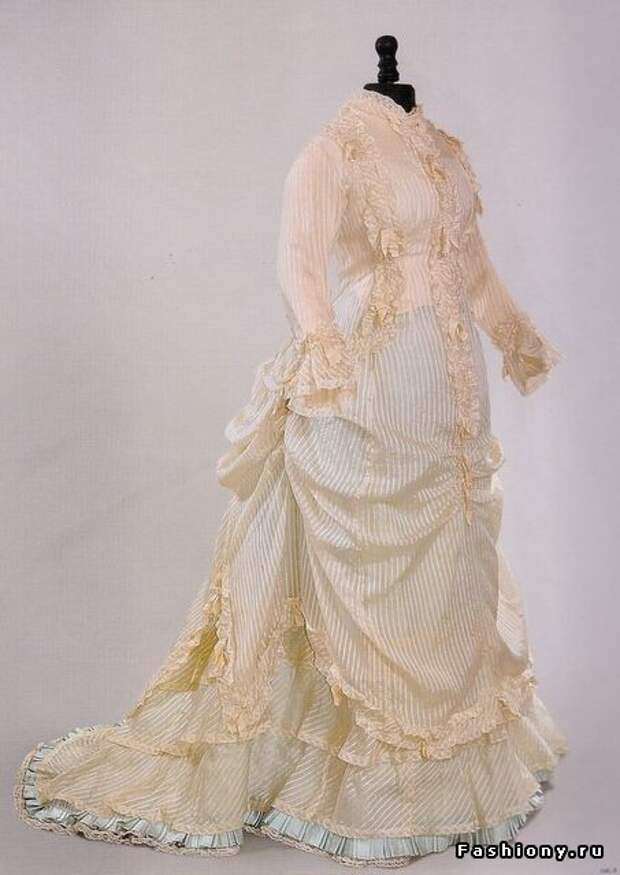 Послеобеденное платье из музея д`Орсе, 1876 г.