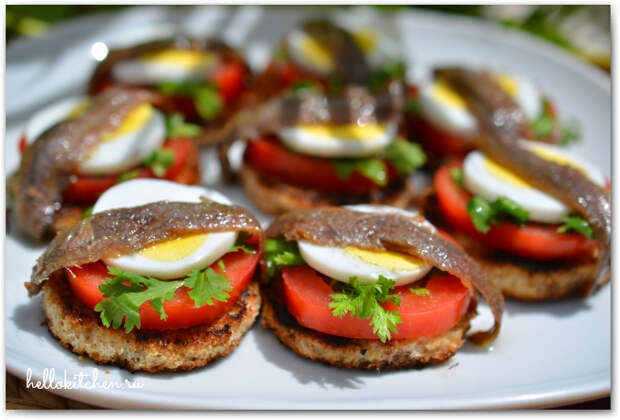 Гренки с анчоусами 00  Гренки с анчоусами