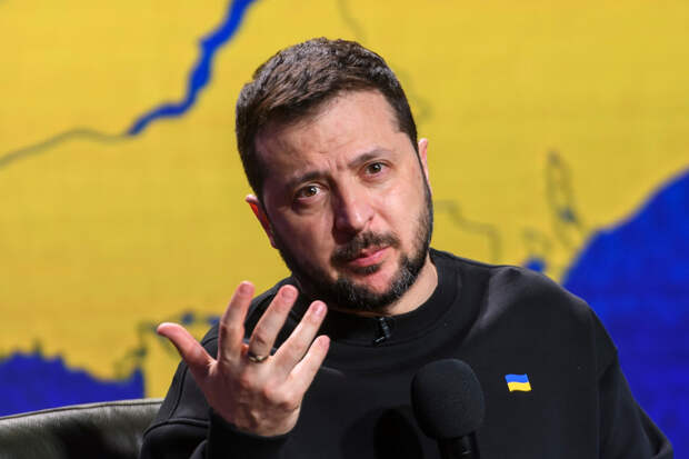 Зеленский потерял связь с армией. Никаких успехов - Онуфриенко