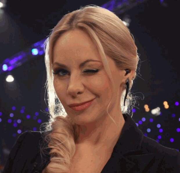 Слава Фролова