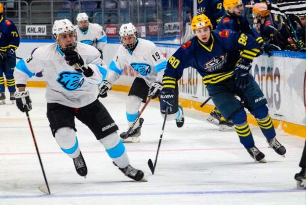 ´Динамо-Шинник´ вновь уступил на выезде ´Атланту´.