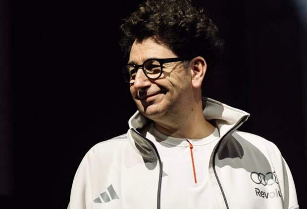 «Надеюсь, FIA разработает план на будущее» — Бинотто о нарушении Mercedes