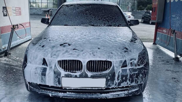 Как водители сами способствуют порче автомобиля на автомойке