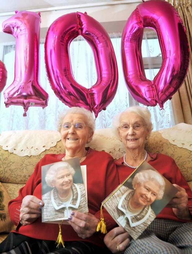 twin-sisters-celebrate-100th-birthday-irene-crump-phyllis-jones-vinegret-8