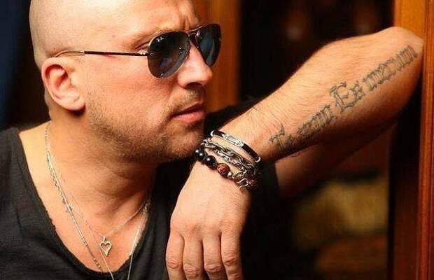 Скрытый гей или одинокий мачо: почему Нагиева подозревают в нетрадиционной ориентации