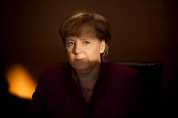 Меркель настаивает на необходимости переговоров ЕС с Россией
