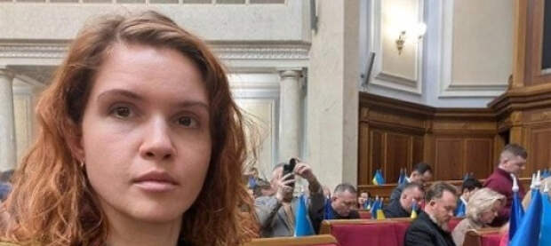 Безуглая объявила о подготовке уголовного дела против главкома ВСУ Сырского