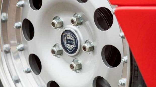 Lancia Rally 037 Stradale, построенная для чемпионата мира по ралли