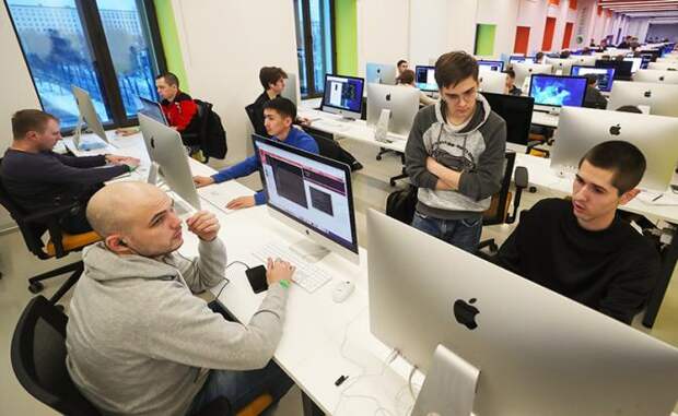 Подобное нынешнему «бегство молодых мозгов» было лишь единожды, когда мобилизацию объявили