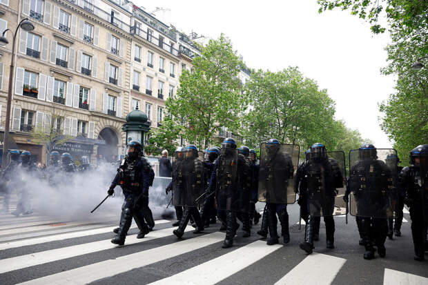 Полиция Франции сообщила о 17 задержанных на первомайской демонстрации в Лионе