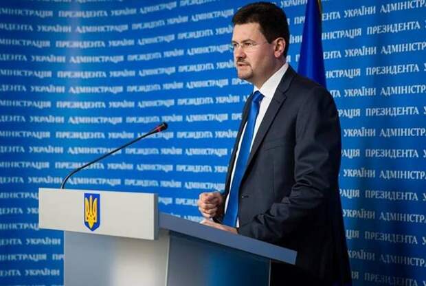 Воруют все, что не прикручено: команду Порошенко допросят в ГБР Воруют все, что не прикручено: команду Порошенко допросят в ГБР
